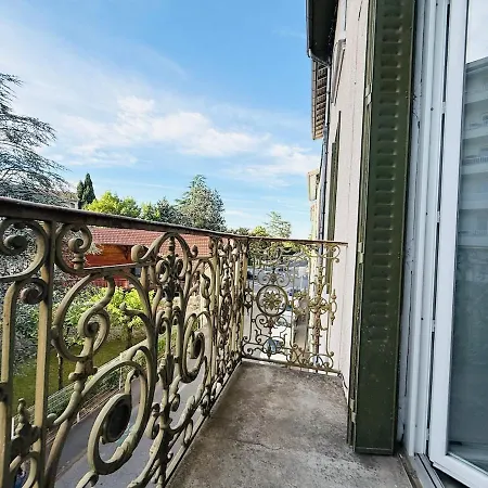 Apartment T2 Du Pont